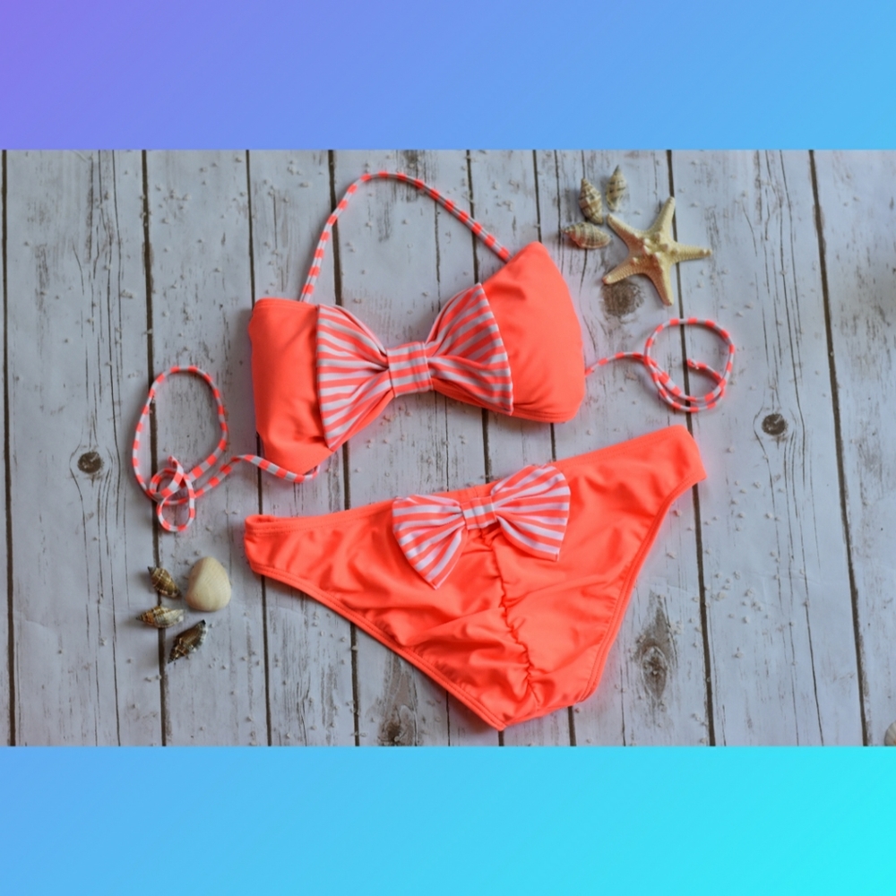 🎀Forever 21 Scrunch Butt 2 Piece Bikini Set Size L